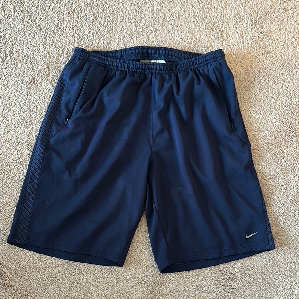 Nike Men's Navy Blue Athletic Shorts Dri Fir Sizw L